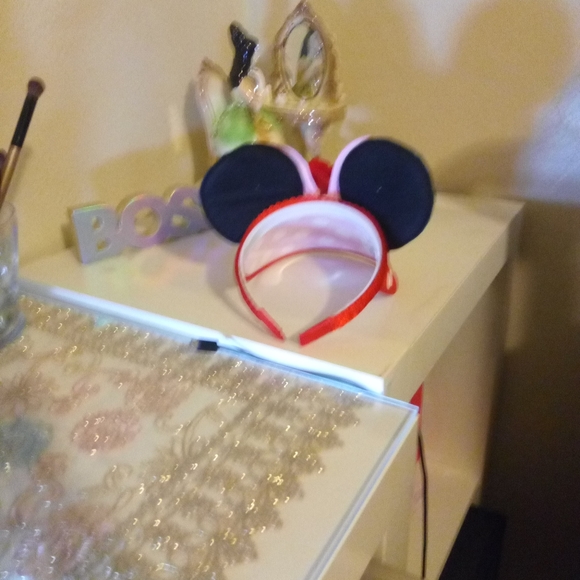 Minnie Mouse Hat Ear's - Picture 3 of 3